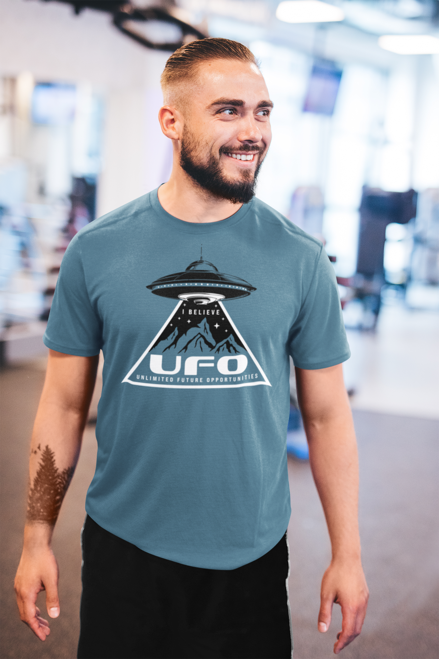 I Believe UFO Unlimited Future Opportunities Unisex T-Shirt