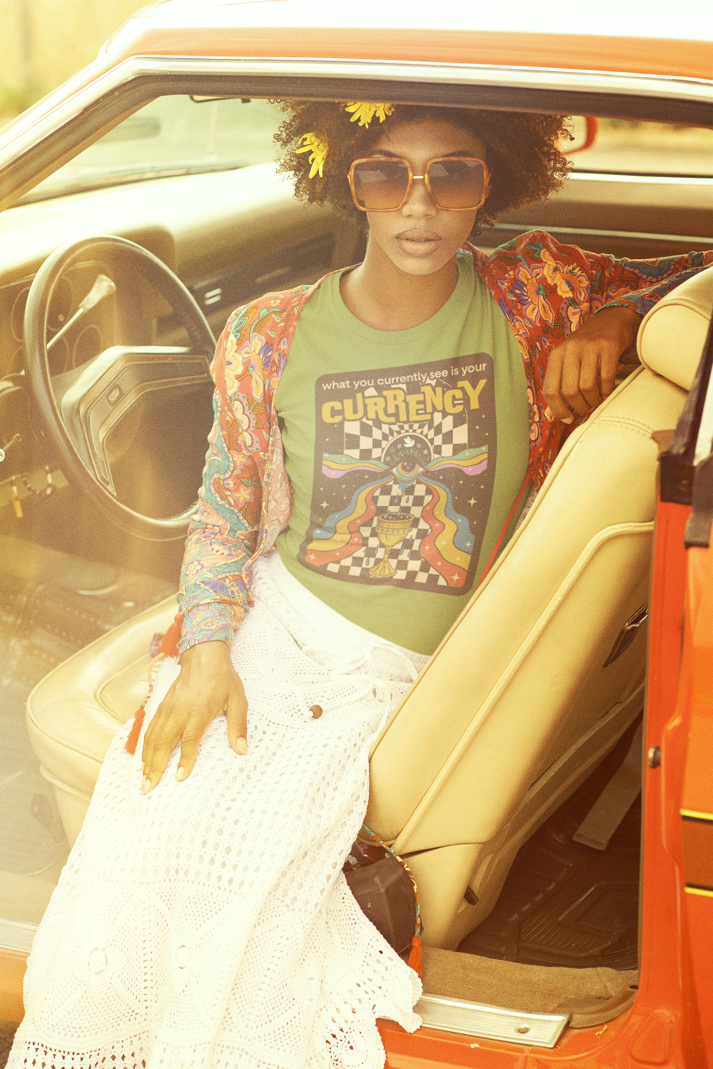 What You Currently See Is Your Currency - Groovy Retro Women's Relaxed Fit T-Shirt