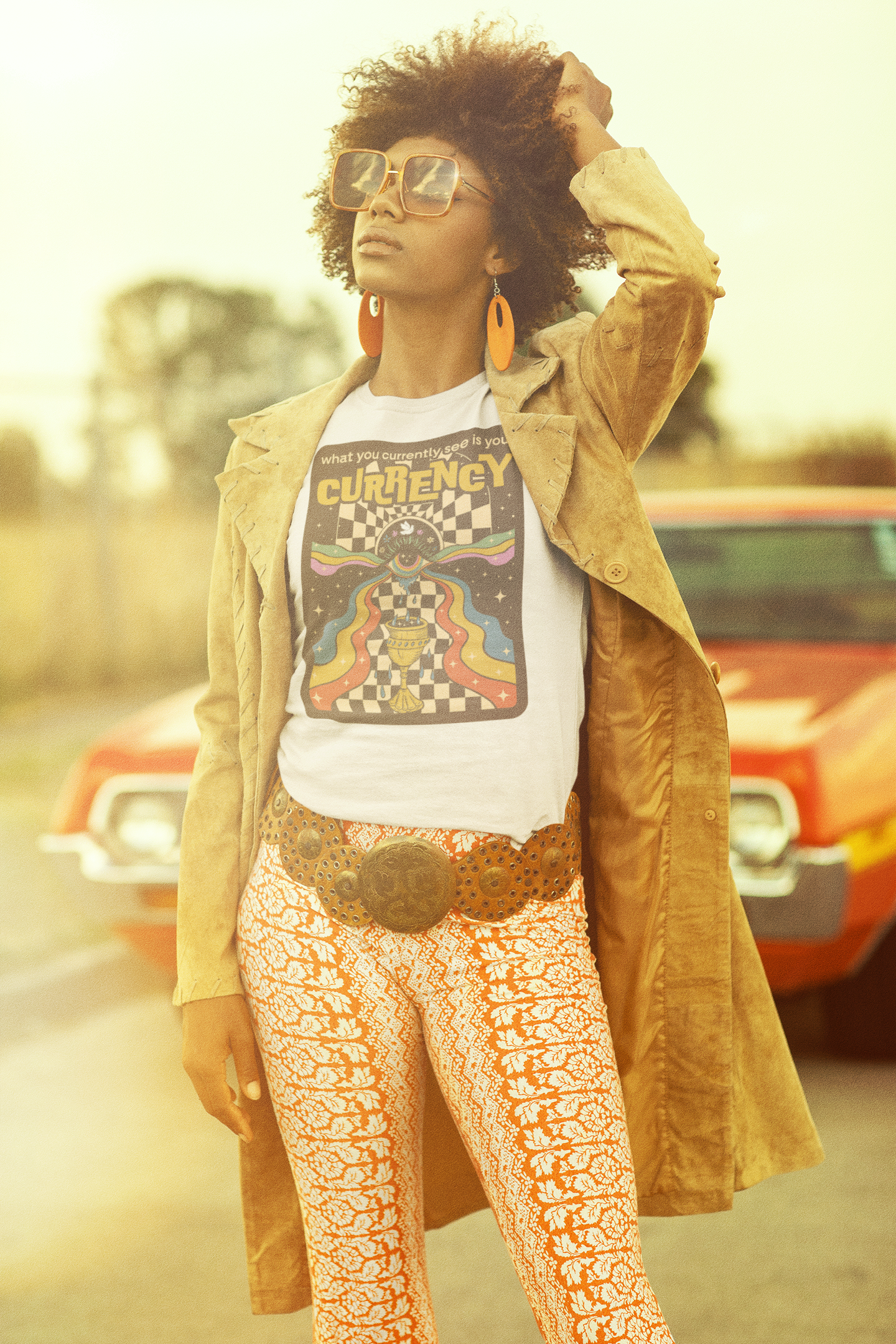 What You Currently See Is Your Currency - Groovy Retro Women's Relaxed Fit T-Shirt